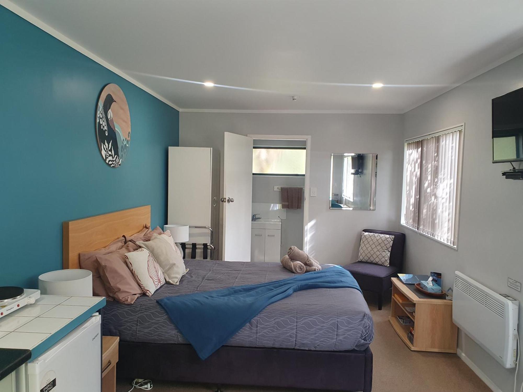 Kauri Coast Top 10 Holiday Park Kaihu Εξωτερικό φωτογραφία